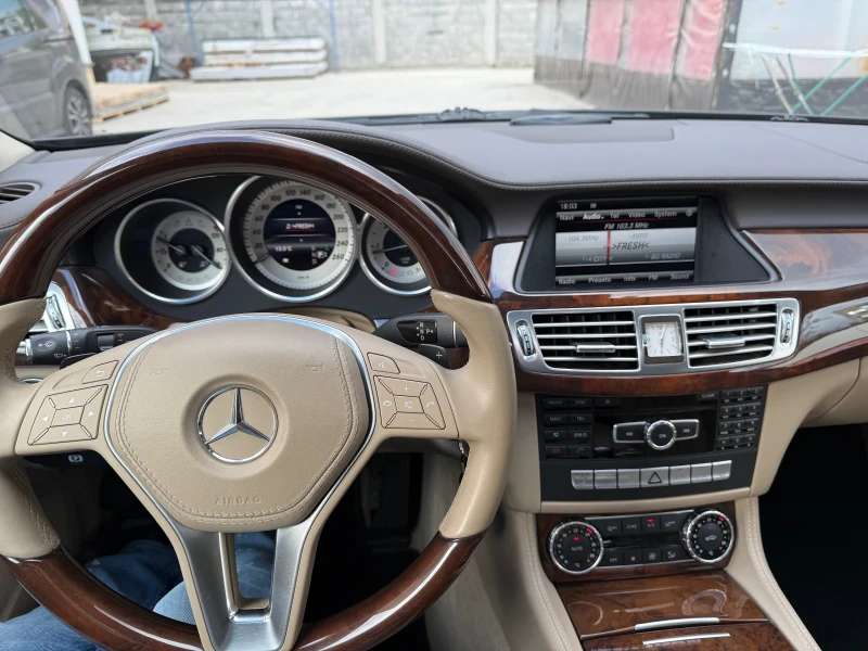 Mercedes-Benz CLS 350 Shooting Brake 4matic, снимка 15 - Автомобили и джипове - 50755608