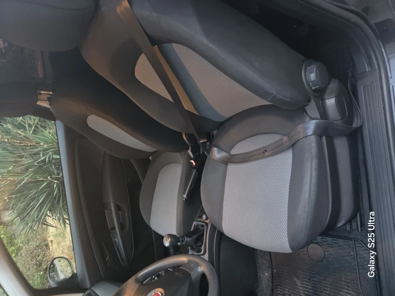 Fiat Punto, снимка 12 - Автомобили и джипове - 52358368