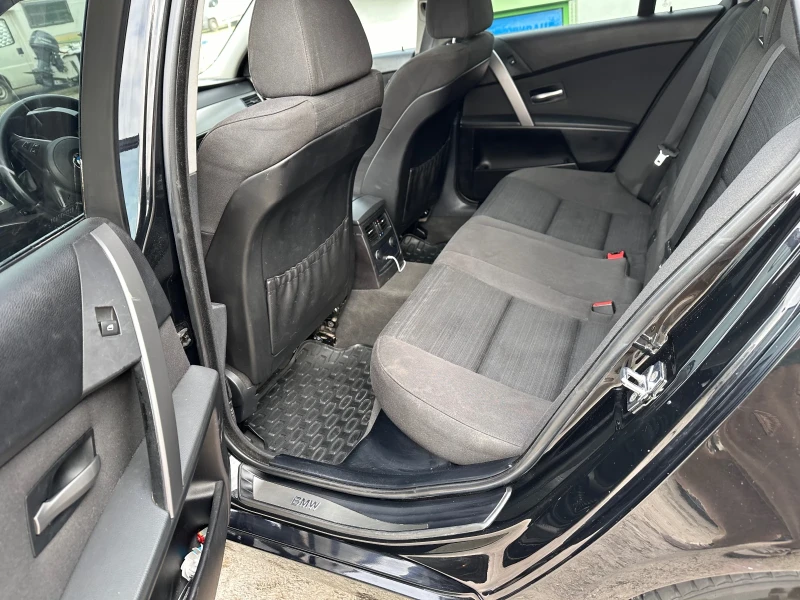 BMW 525, снимка 11 - Автомобили и джипове - 51993124