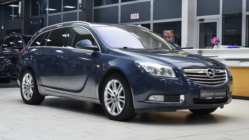 Opel Insignia Sports Tourer 2.0 CDTi Edition, снимка 5 - Автомобили и джипове - 52693378