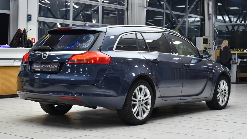 Opel Insignia Sports Tourer 2.0 CDTi Edition, снимка 6 - Автомобили и джипове - 52693378