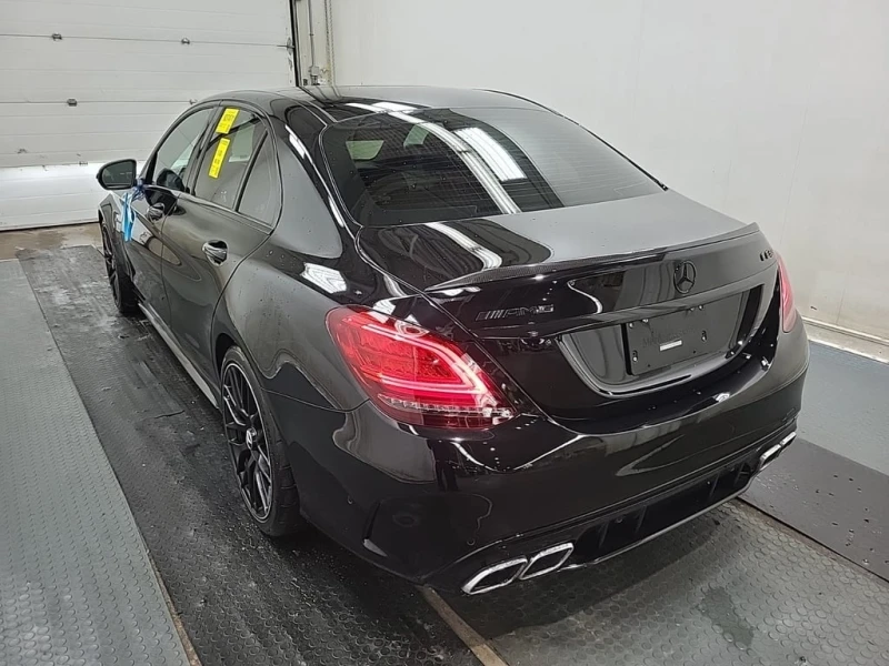 Mercedes-Benz C 63 AMG * S * CARFAX * БЕЗ ПЪРВОНАЧАЛНА ВНОСКА, снимка 4 - Автомобили и джипове - 52813786