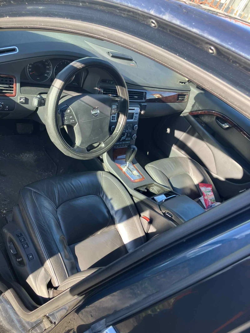 Volvo S80 3.2 AWD + GAZ, снимка 10 - Автомобили и джипове - 53111583