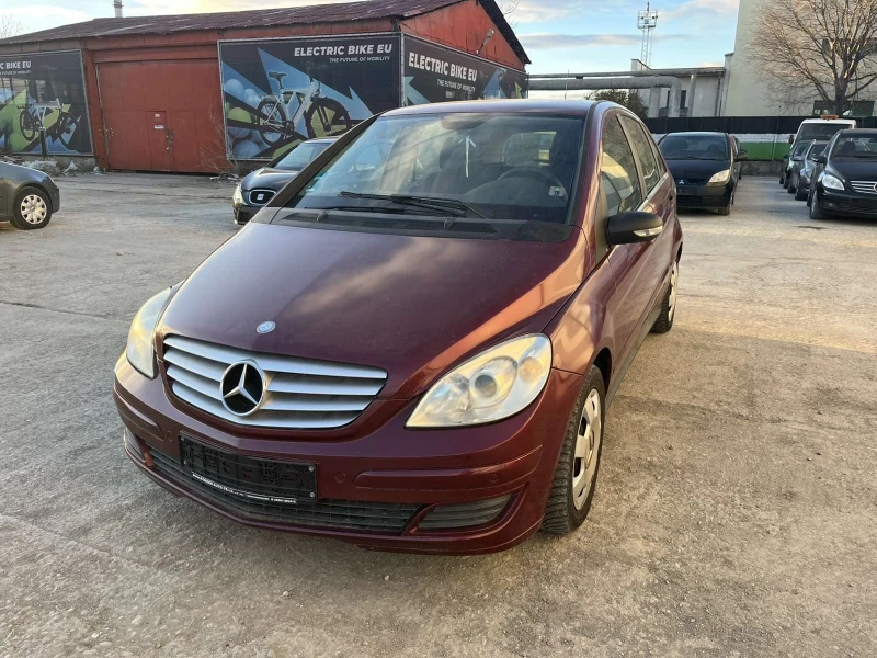 Mercedes-Benz B 200 I, снимка 3 - Автомобили и джипове - 53168888