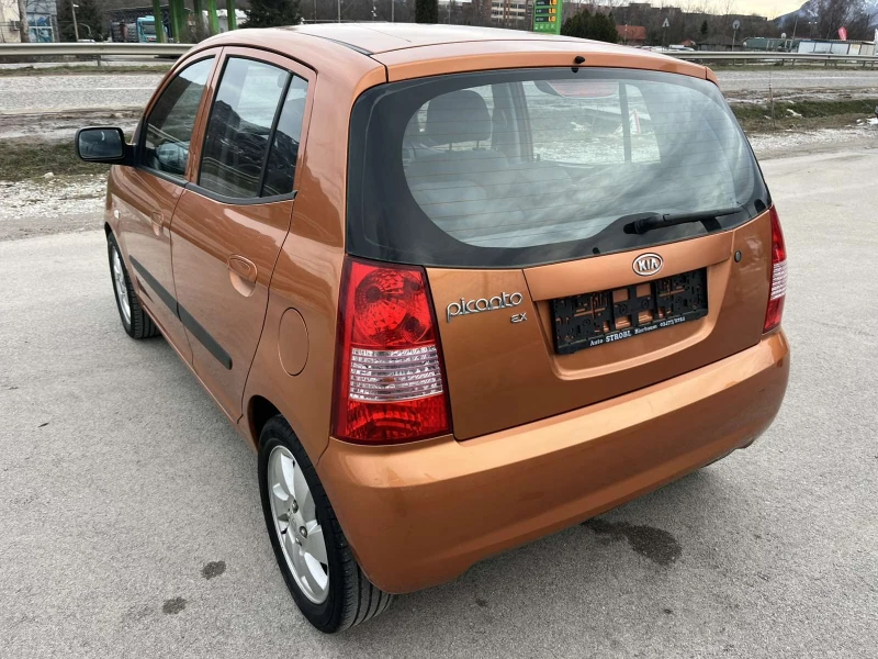 Kia Picanto 1.1I 65кс 89 000км КЛИМАТИК , снимка 5 - Автомобили и джипове - 53566343