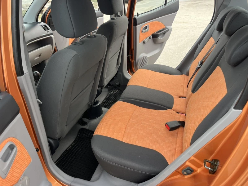 Kia Picanto 1.1I 65кс 89 000км КЛИМАТИК , снимка 8 - Автомобили и джипове - 53566343