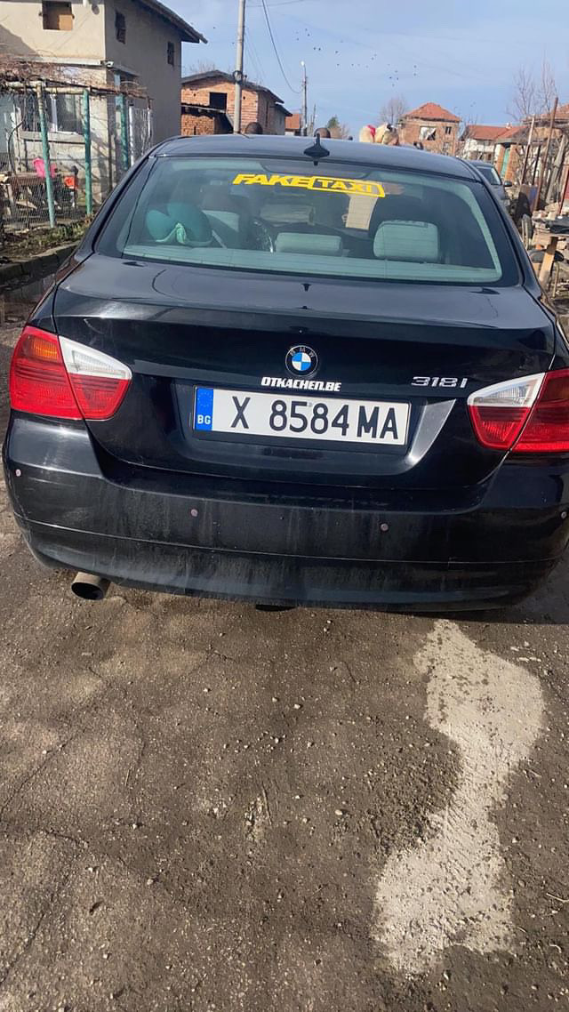 BMW 318, снимка 3 - Автомобили и джипове - 45099473