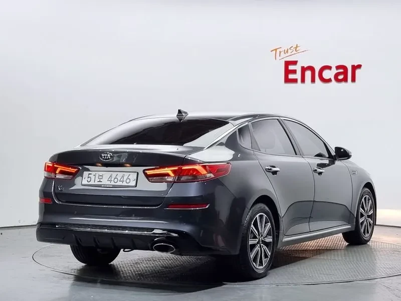 Kia K5 2.0 Prestige - САМО 30% АВАНС, снимка 2 - Автомобили и джипове - 55796069