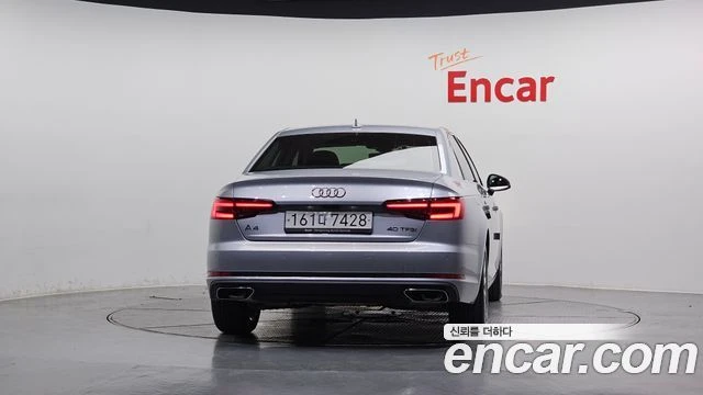 Audi A4, снимка 4 - Автомобили и джипове - 56080949