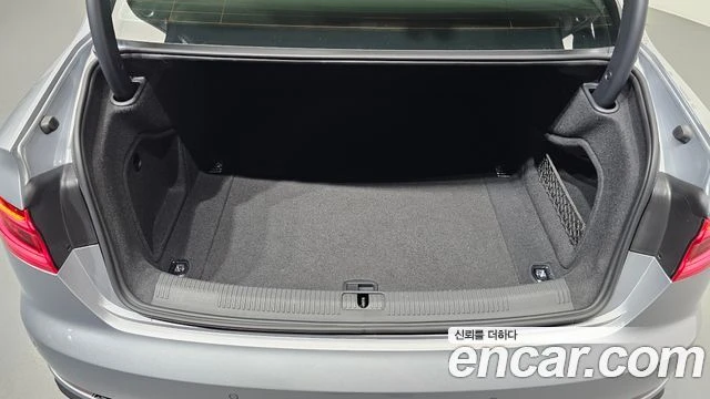 Audi A4, снимка 17 - Автомобили и джипове - 56080949
