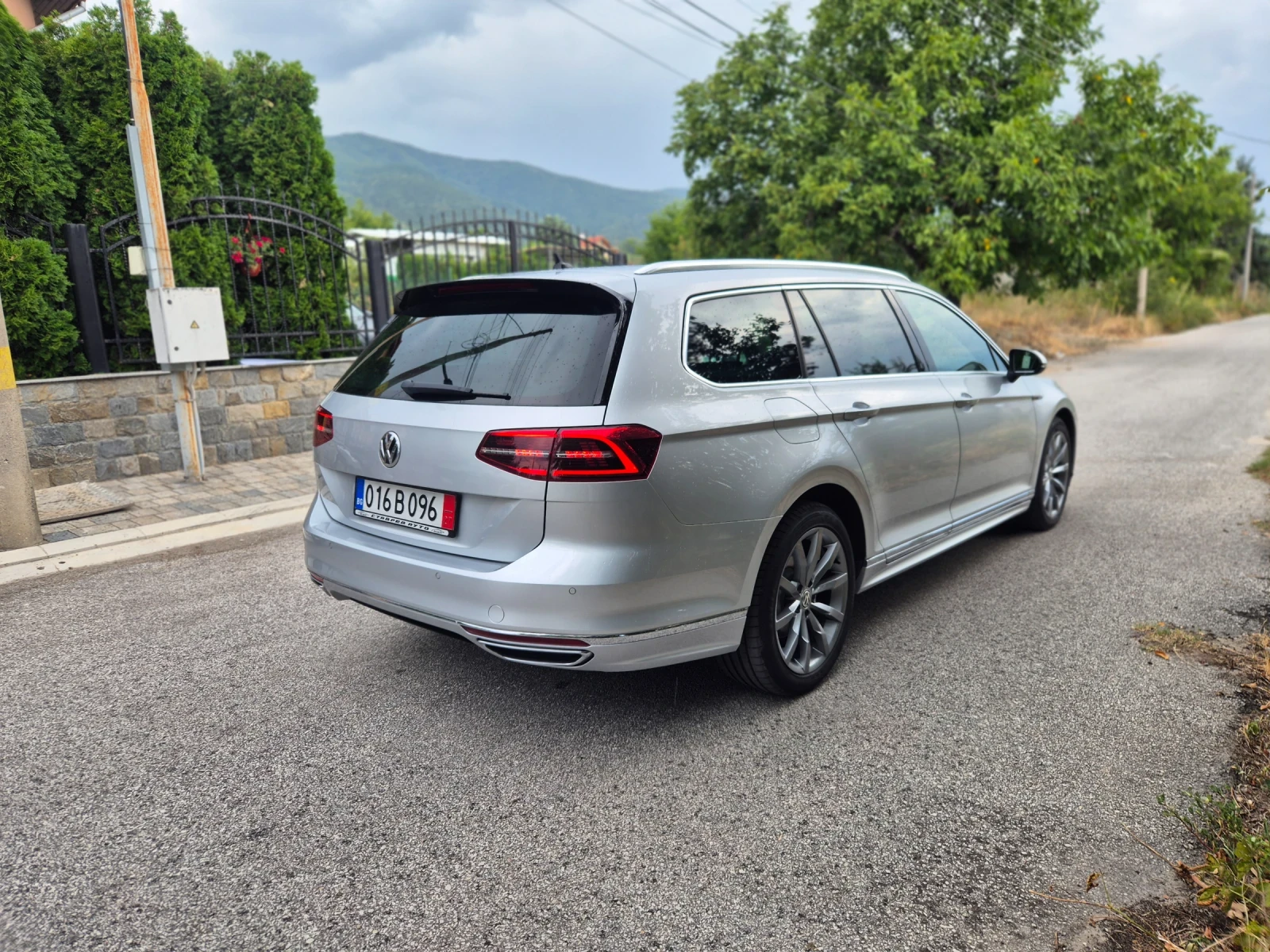 VW Passat 2.0D-190кс/Rline/4motion  - изображение 4