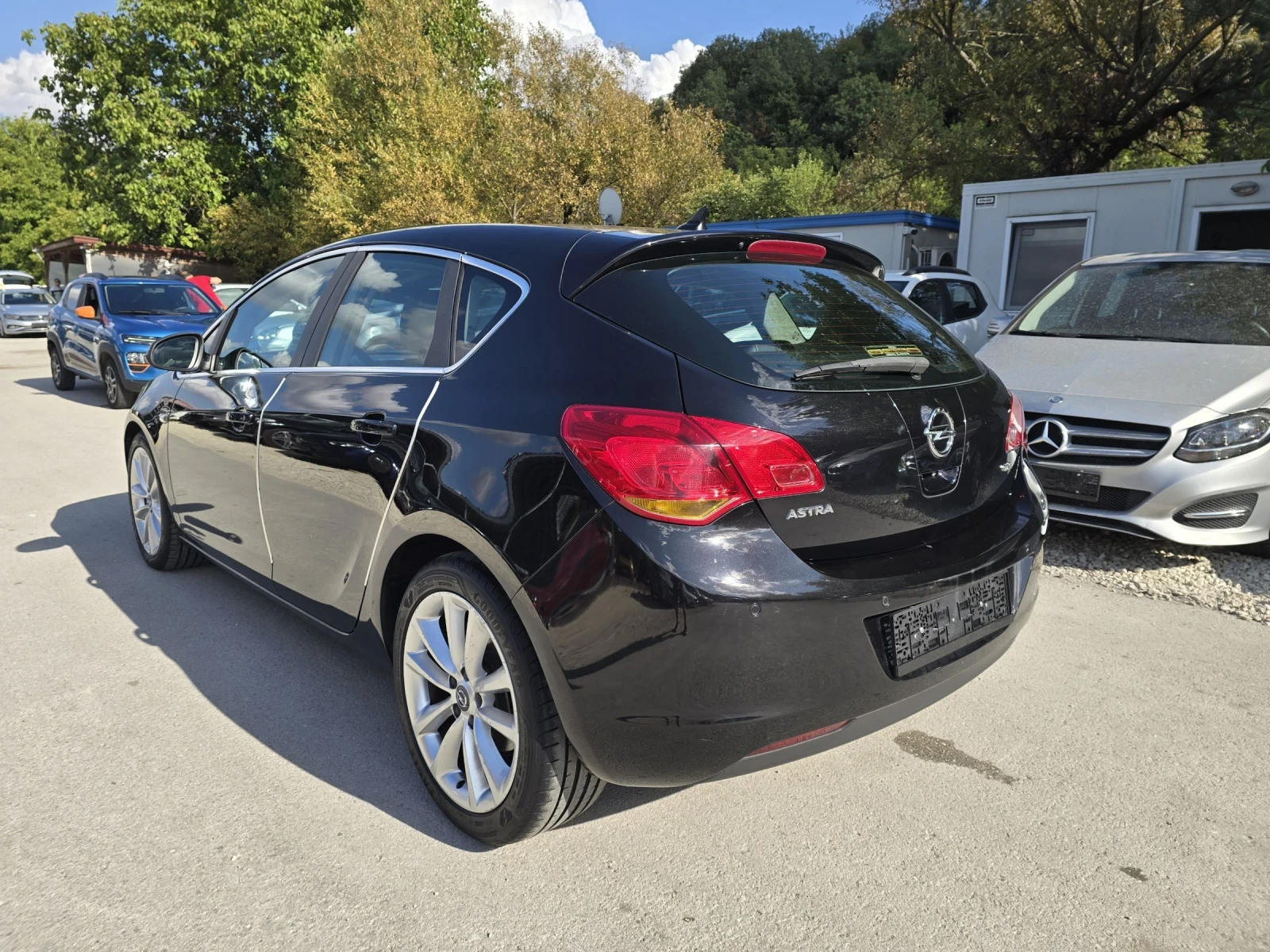 Opel Astra 1.7cdti Cosmo 125к.с  - изображение 3