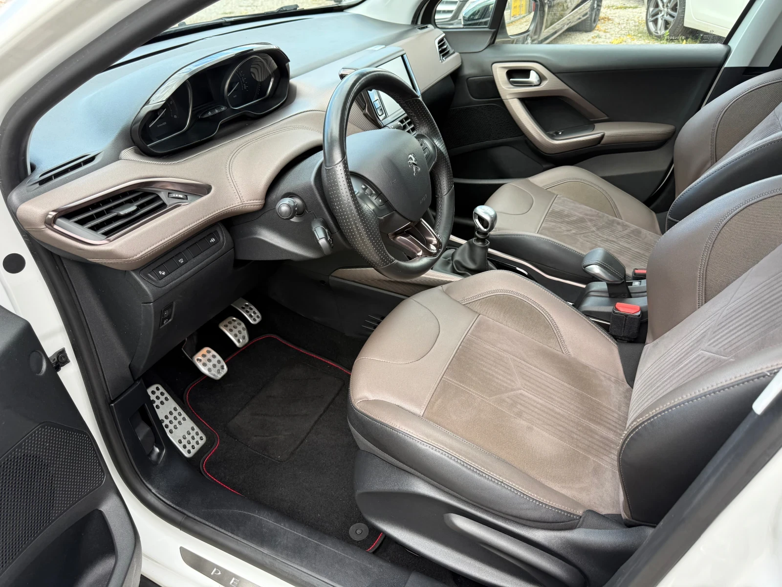 Peugeot 2008 1.6HDI 142000km! ЛИЗИНГ!!! - изображение 10