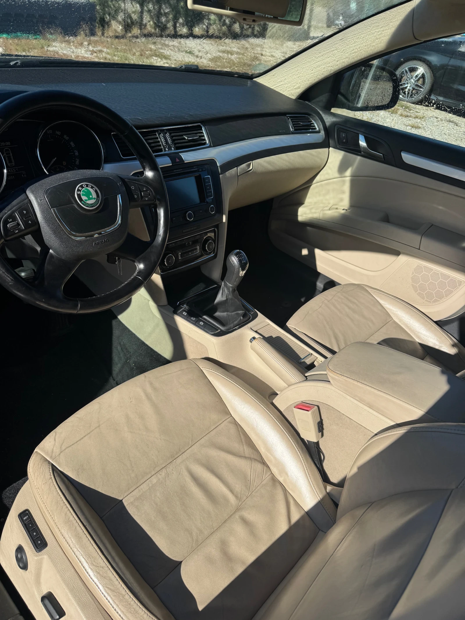 Skoda Superb 1.6TDI | Mobile.bg   10