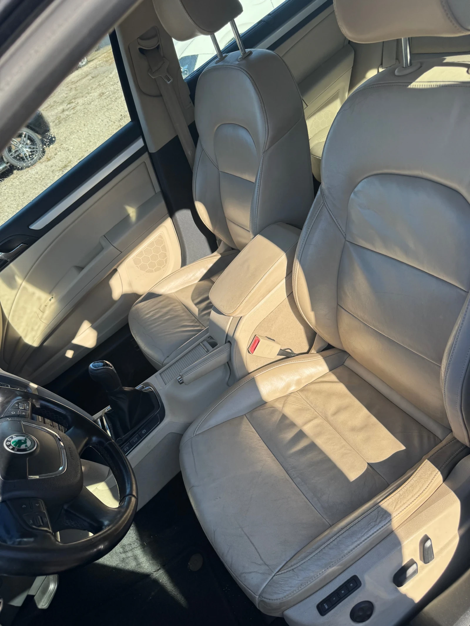 Skoda Superb 1.6TDI | Mobile.bg   7