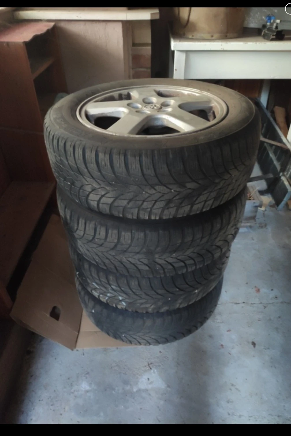 Toyota Avensis 1.6 i | Mobile.bg � ����������� 9