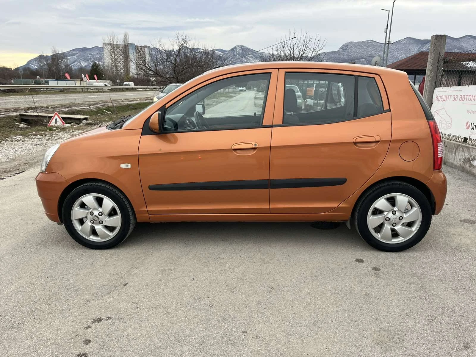 Kia Picanto 1.1I 65кс 89 000км КЛИМАТИК  - изображение 6