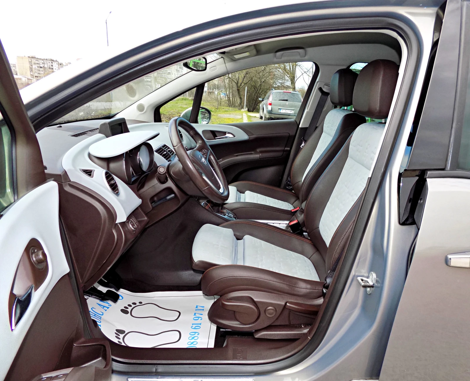 Opel Meriva 1.7CDTi/COSMO/КОЖА/NAVi/FULL/РЕАЛНИ КМ - изображение 6