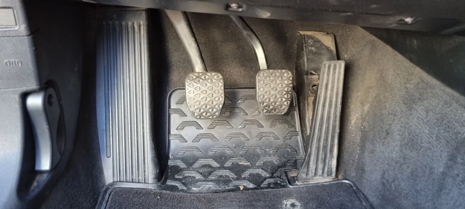 BMW 318 E90, снимка 17 - Автомобили и джипове - 53775318