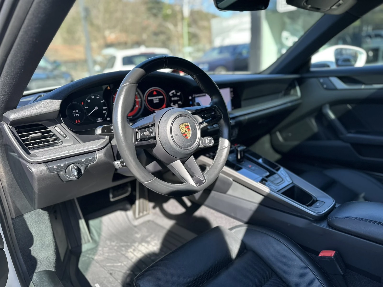 Porsche 911 Carrera S/COUPE/BOSE/CAMERA 360/PANO/, снимка 7 - Автомобили и джипове - 53731126