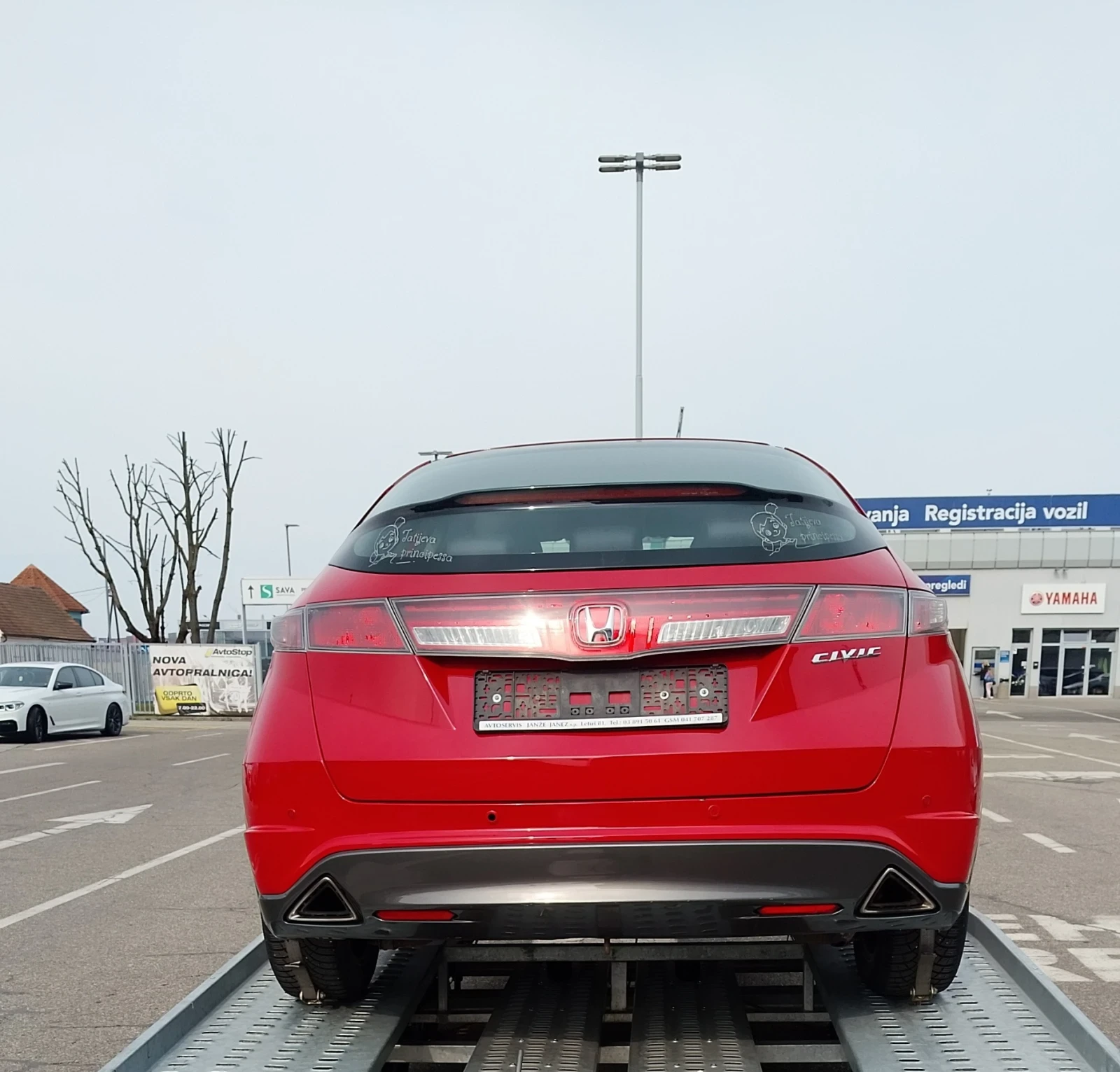 Honda Civic 1.8i 140кс, снимка 5 - Автомобили и джипове - 54180411