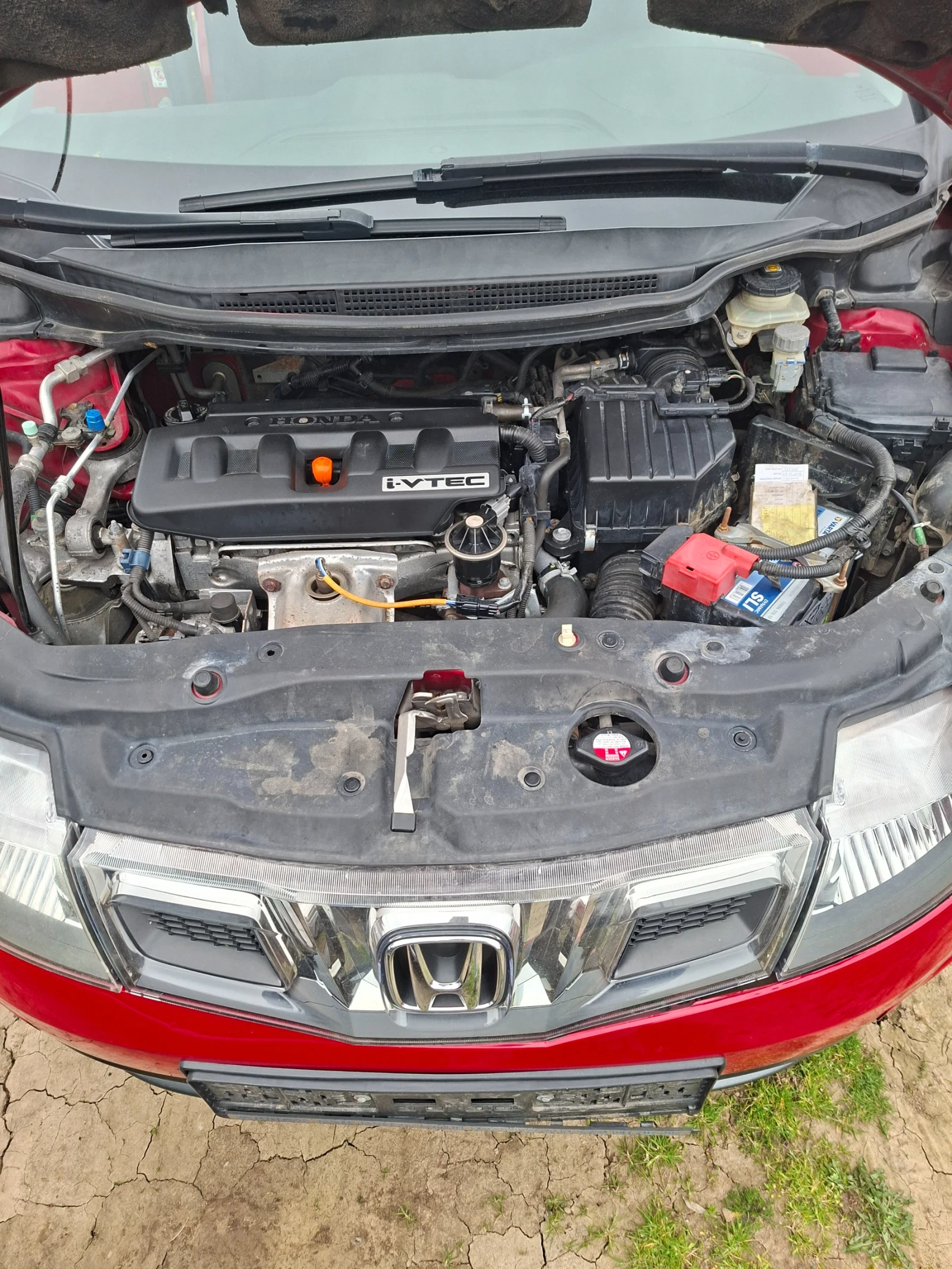 Honda Civic 1.8i 140кс, снимка 10 - Автомобили и джипове - 54180411