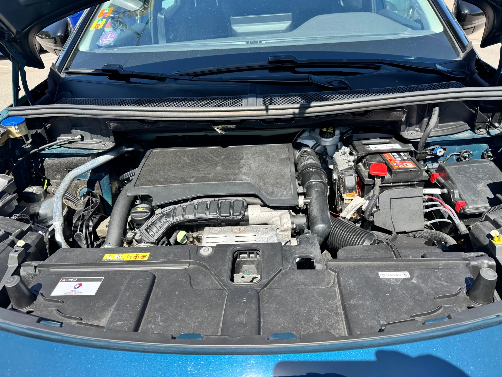 Peugeot 3008 1.2T-130-EAT8-NAVI-PURETECH-2023-камера, снимка 16 - Автомобили и джипове - 54334051