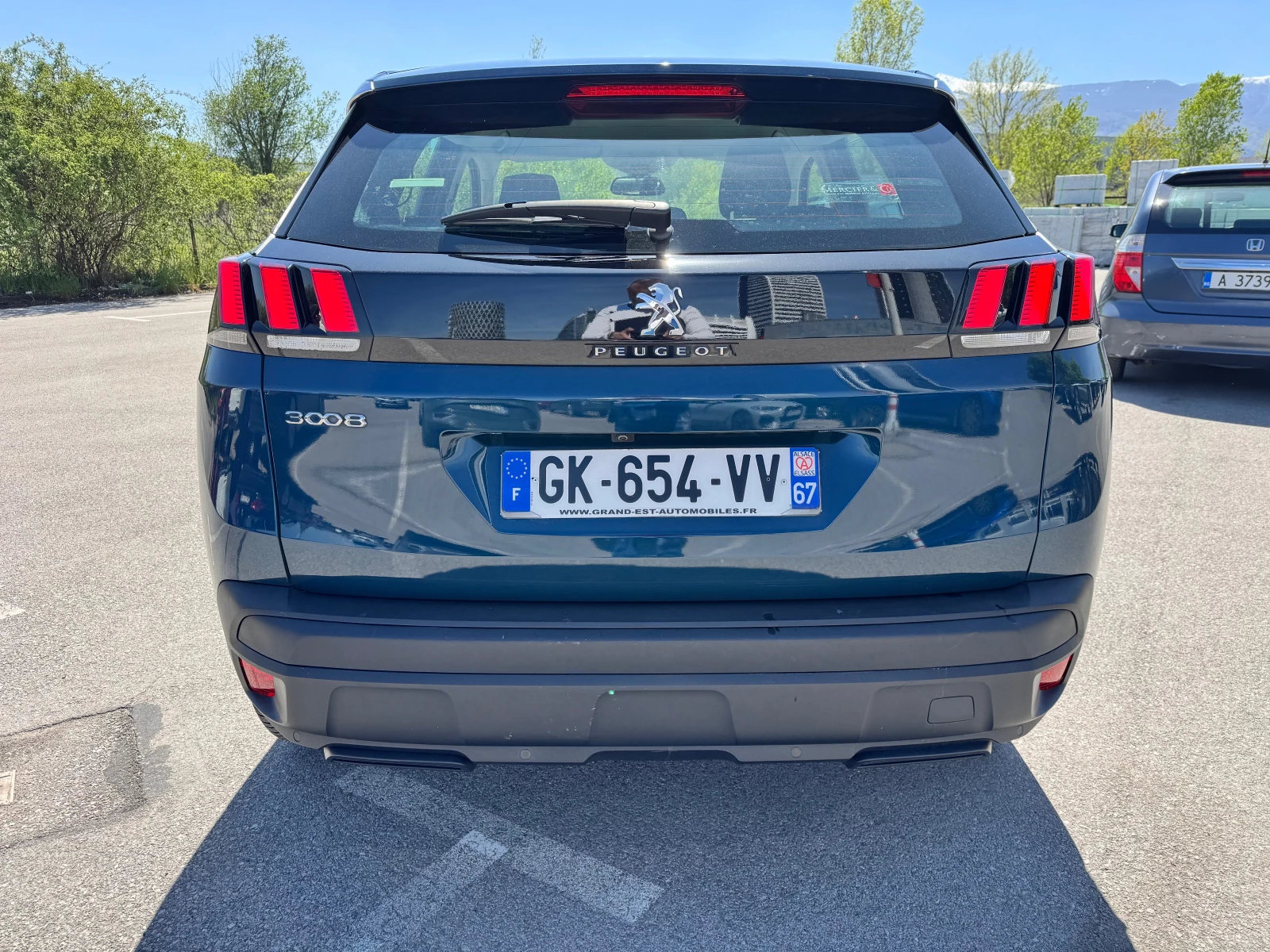 Peugeot 3008 1.2T-130-EAT8-NAVI-PURETECH-2023-камера, снимка 5 - Автомобили и джипове - 54334051