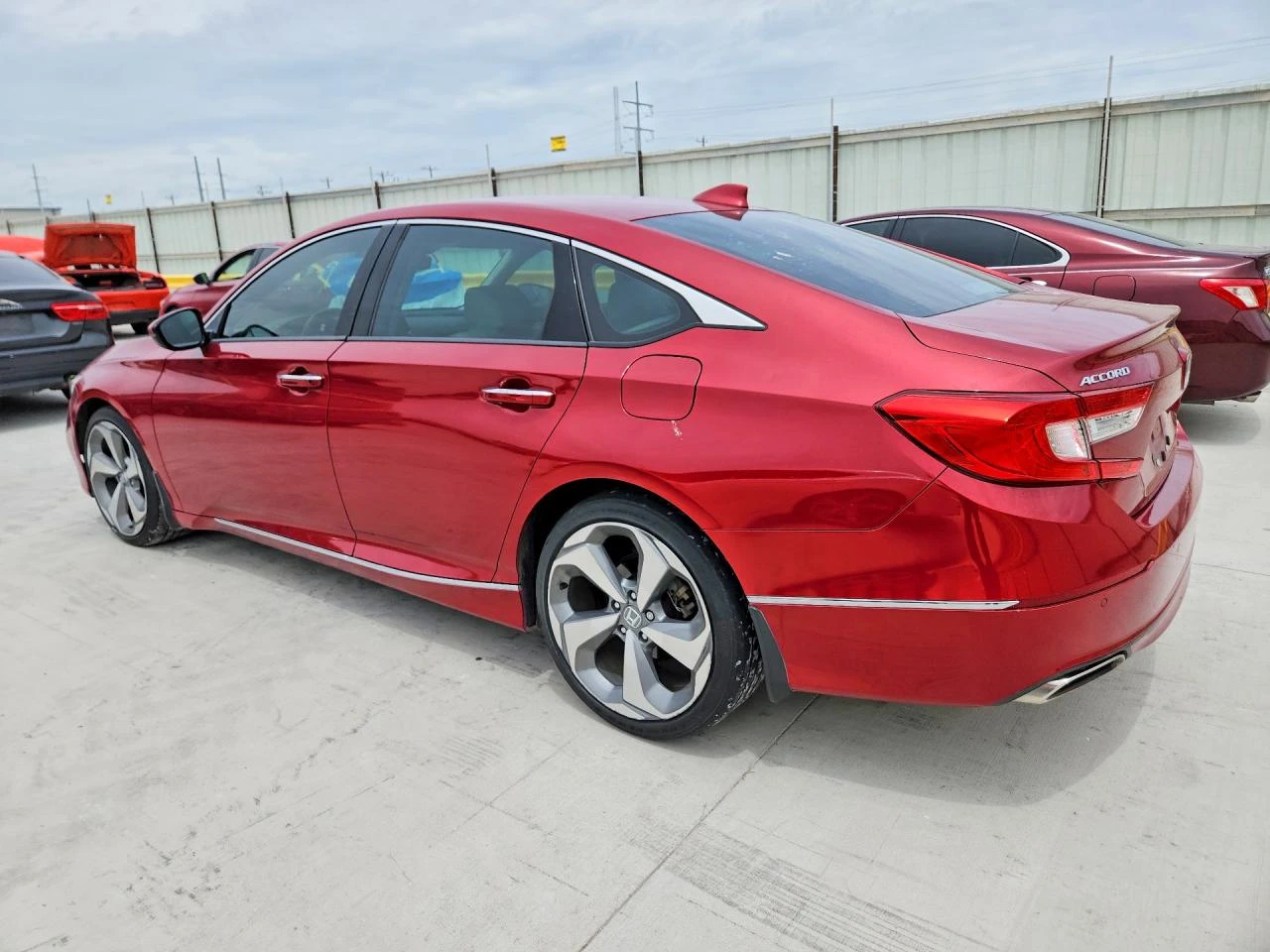 Honda Accord 2.0l Touring, снимка 2 - Автомобили и джипове - 55107269