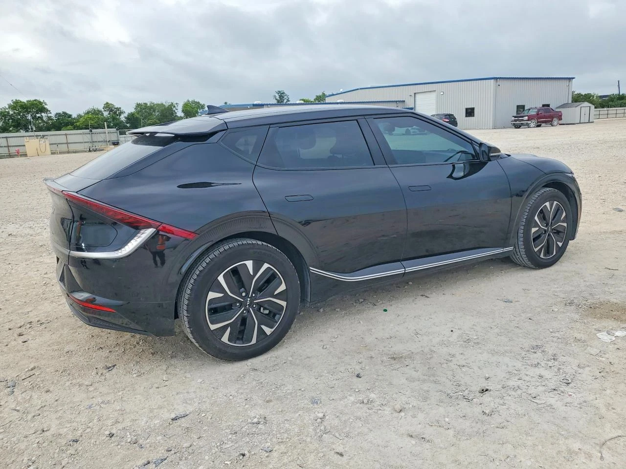 Kia EV6 0.0l Wind, снимка 3 - Автомобили и джипове - 55262557