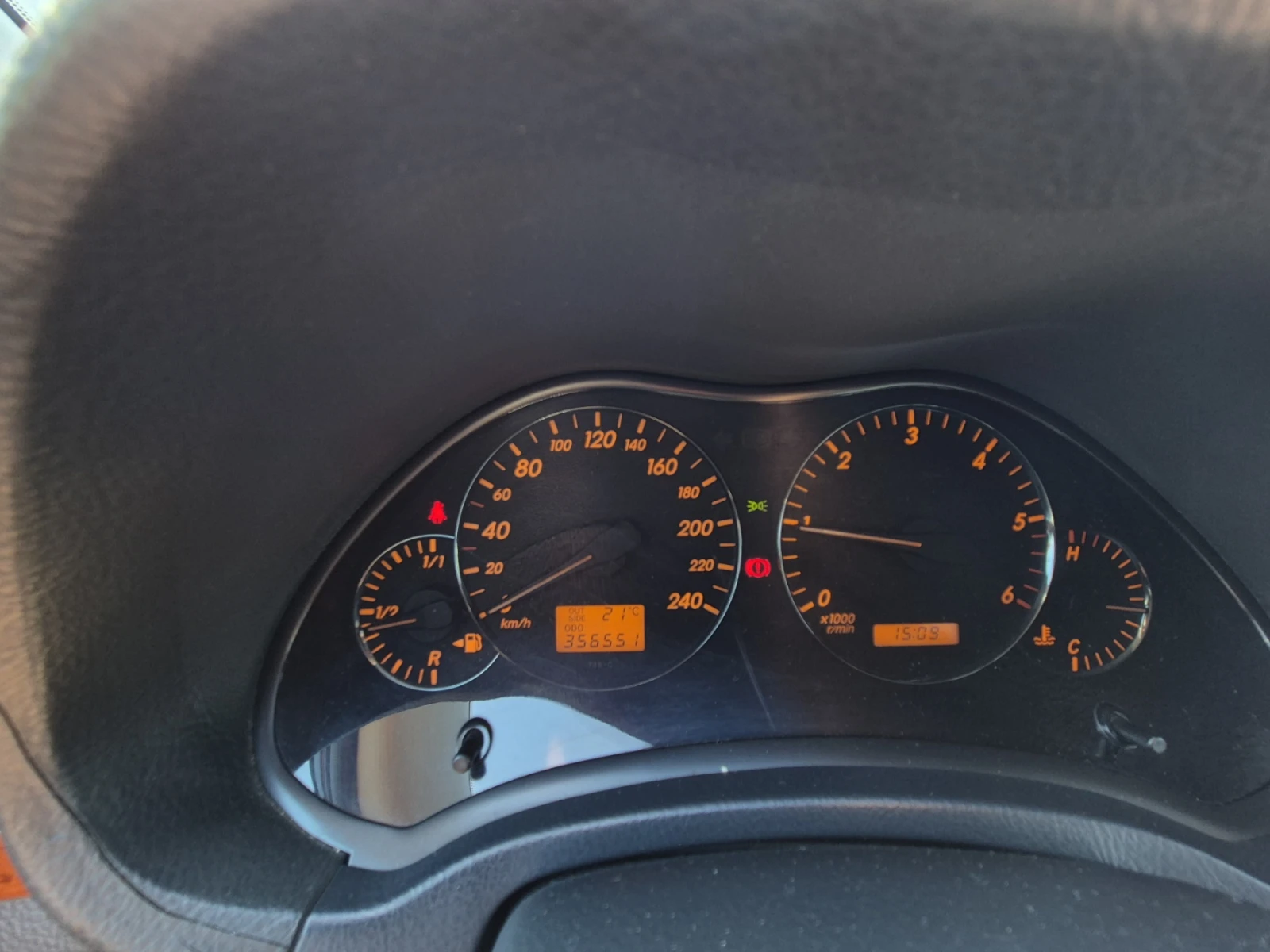 Toyota Avensis 2.2 D-CAT - 177к.с , снимка 8 - Автомобили и джипове - 55902116