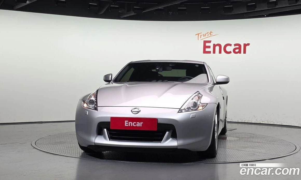 Nissan 370Z 3.7 Coupe Z34, снимка 3 - Автомобили и джипове - 55945661