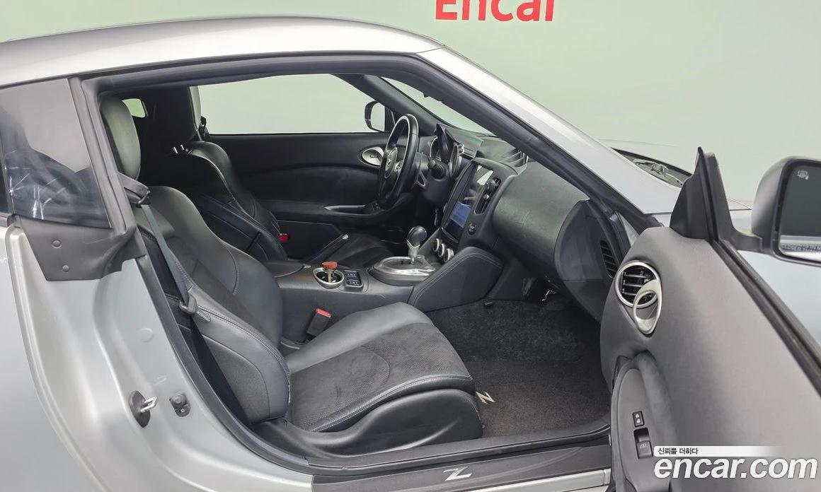 Nissan 370Z 3.7 Coupe Z34, снимка 11 - Автомобили и джипове - 55945661