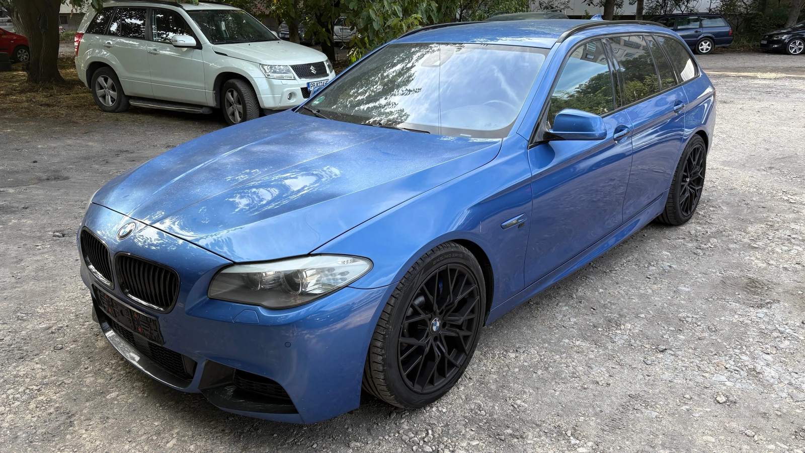 BMW 530 xd M Paket Distr SoftClose Keyless Camera HeadUp, снимка 11 - Автомобили и джипове - 56137113