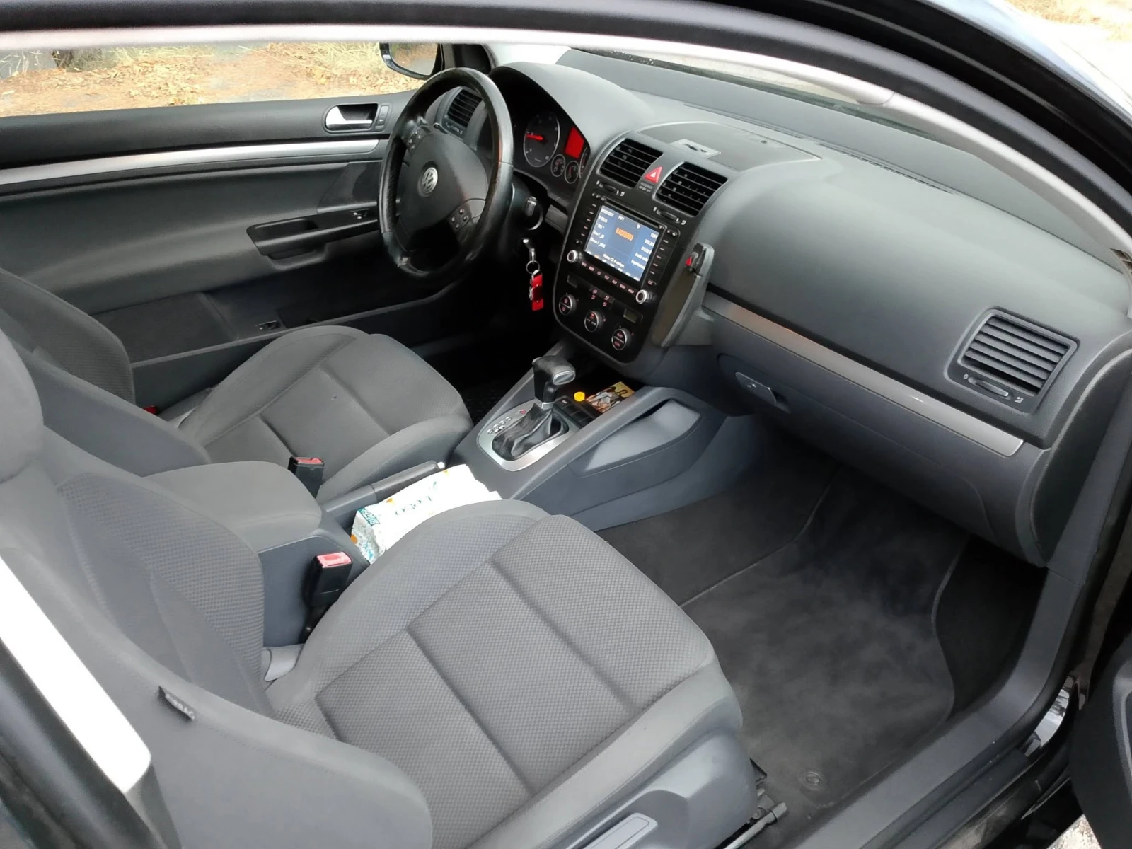 VW Golf, снимка 6 - Автомобили и джипове - 56185578