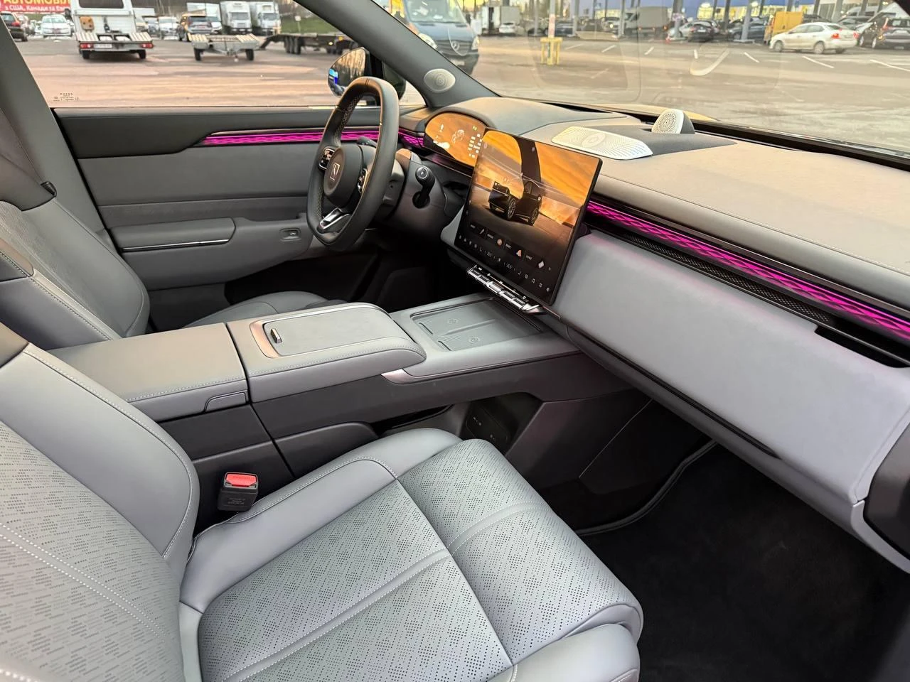 Zeekr 7X, снимка 5 - Автомобили и джипове - 56345135