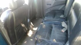 Nissan Terrano 2.4i, снимка 6