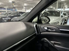 Porsche Cayenne V6 * PANO * АвтоКредит* (ЦЕНА ДО БГ), снимка 11