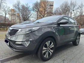 Kia Sportage 2.0CRDI КАТО НОВА* СЕРВИЗНА ИСТОРИЯ* , снимка 2