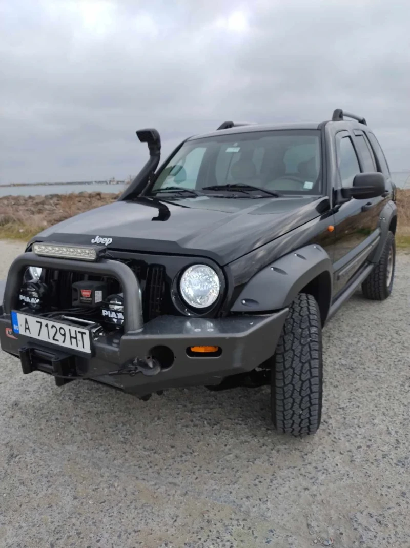 Jeep Cherokee Liberti Limited Edition, снимка 12 - Автомобили и джипове - 48132038