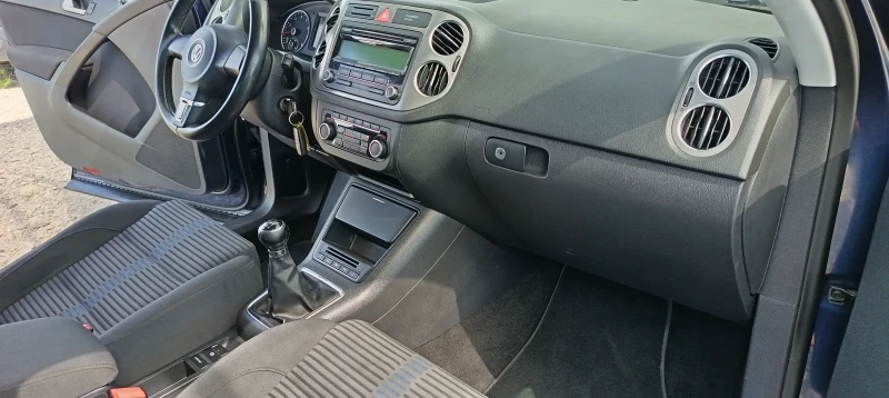 VW Tiguan 4х4 * Фейс * Италия * ТОП , снимка 11 - Автомобили и джипове - 51618737