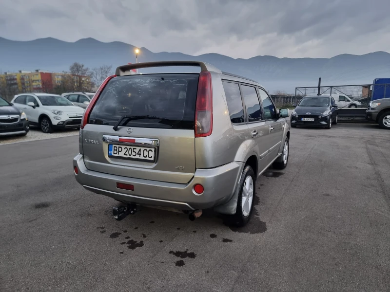 Nissan X-trail 2.2TDI, снимка 6 - Автомобили и джипове - 52563747