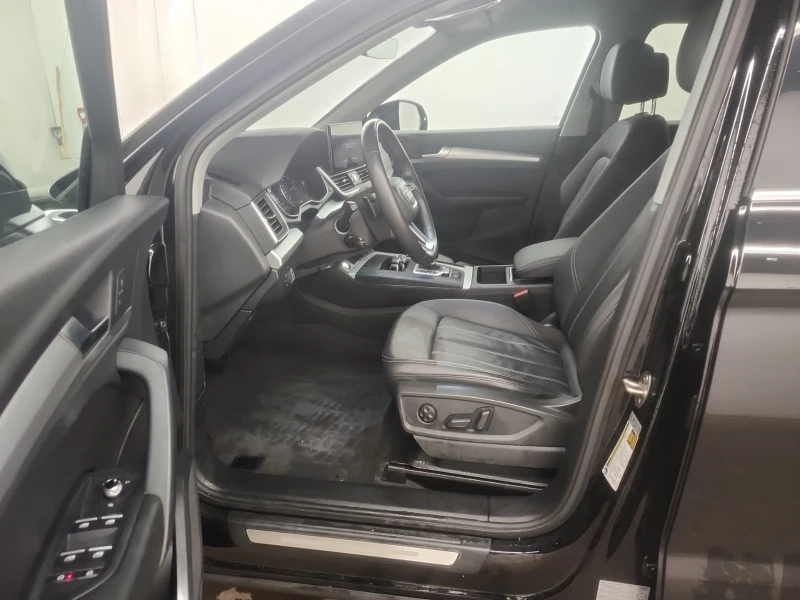 Audi Q5 Quattro| CARFAX| 2 KEYS| , снимка 5 - Автомобили и джипове - 53454076