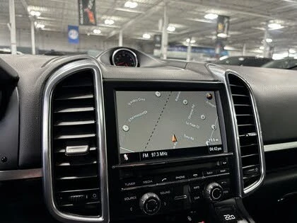 Porsche Cayenne V6 * PANO * АвтоКредит* (ЦЕНА ДО БГ), снимка 14 - Автомобили и джипове - 54011199