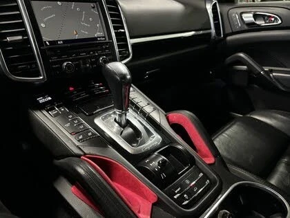 Porsche Cayenne V6 * PANO * АвтоКредит* (ЦЕНА ДО БГ), снимка 16 - Автомобили и джипове - 54011199