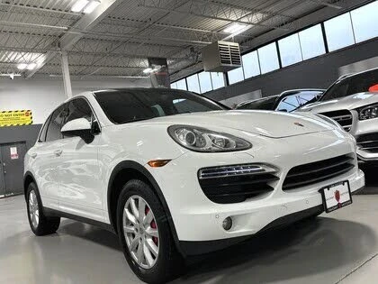 Porsche Cayenne V6 * PANO * АвтоКредит* (ЦЕНА ДО БГ), снимка 2 - Автомобили и джипове - 54011199