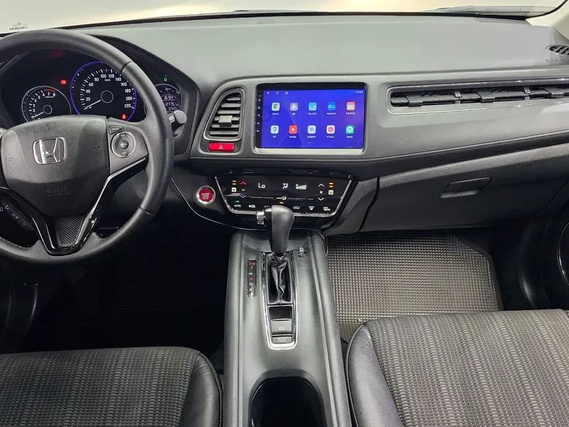 Honda Hr-v 1.8 Бензин, снимка 3 - Автомобили и джипове - 55571903