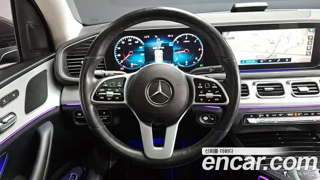Mercedes-Benz GLE 300 d 4MATIC, снимка 13 - Автомобили и джипове - 56059325