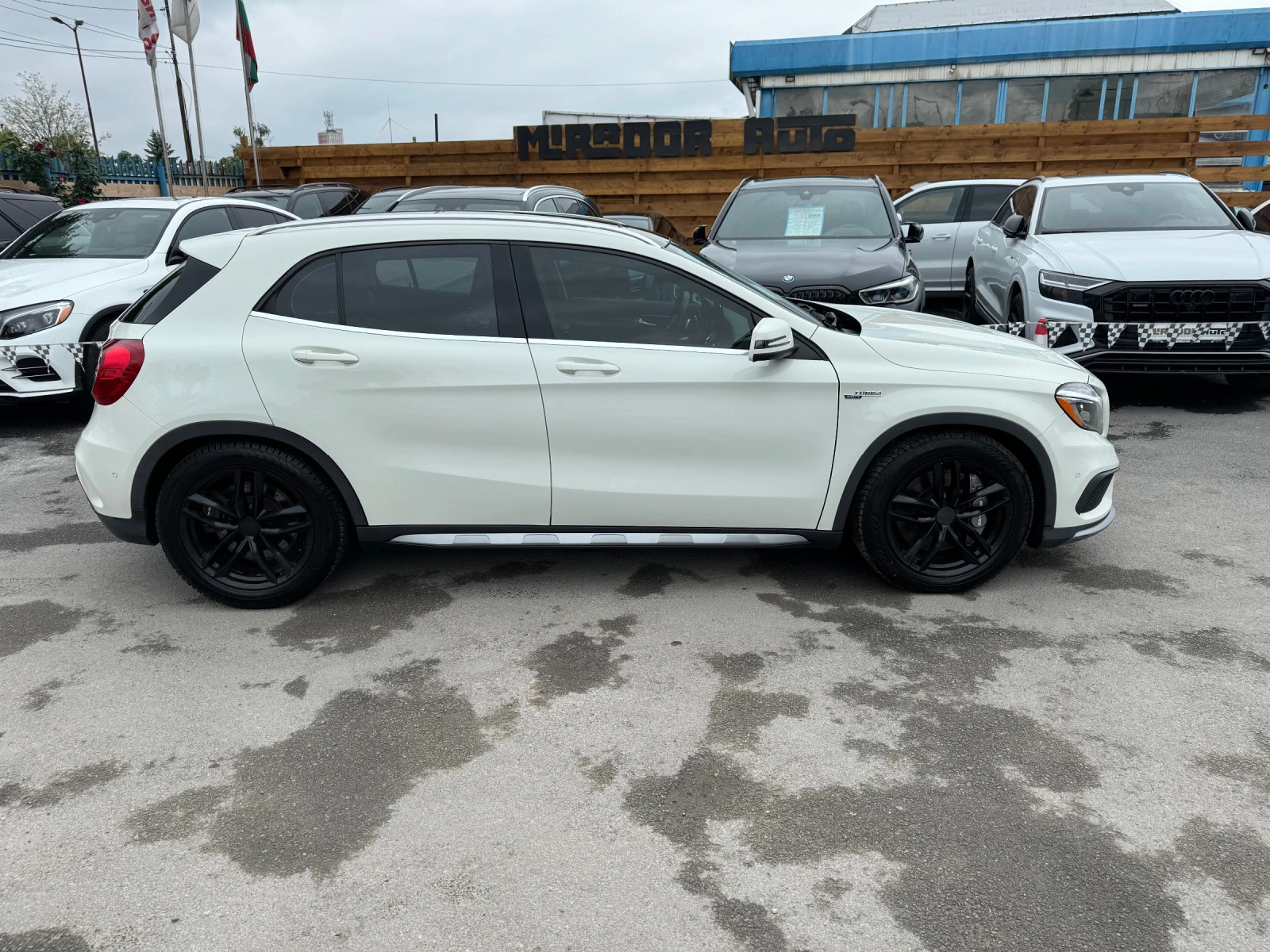 Mercedes-Benz GLA 45 AMG 381кс - изображение 7