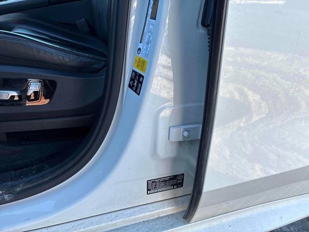 BMW X5 M50i  CARFAX | Mobile.bg � ����������� 10